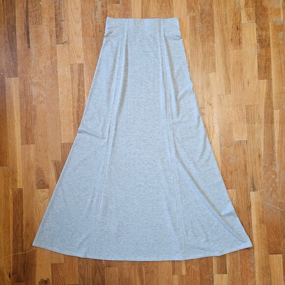 BCBG Skirt Size XS Gray White Micro Stripe Y2K Low Rise Stretchy Maxi Minimalist - Picture 7 of 9